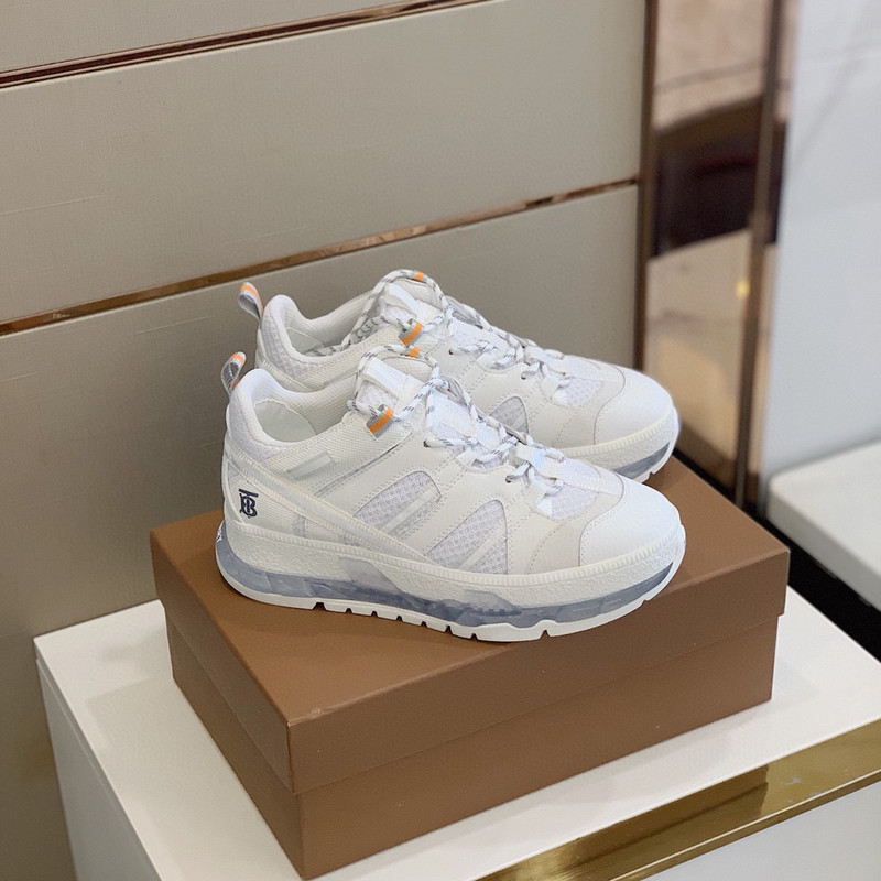 B**rry sneaker
