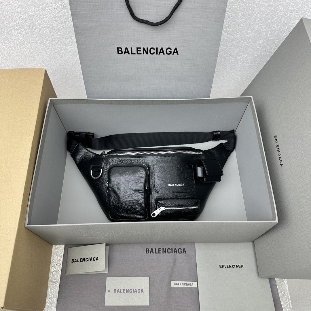 Ba1en*iaga purse