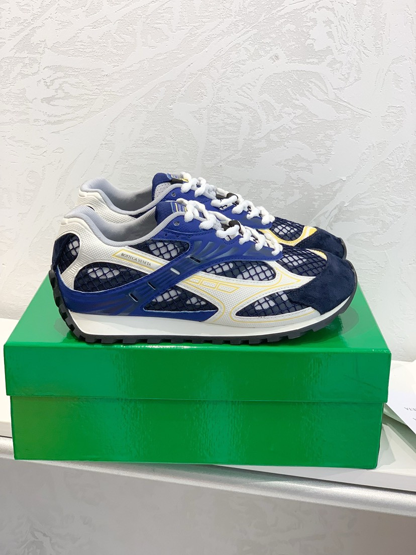 b0tt*ga Ven*ta orbit sneaker