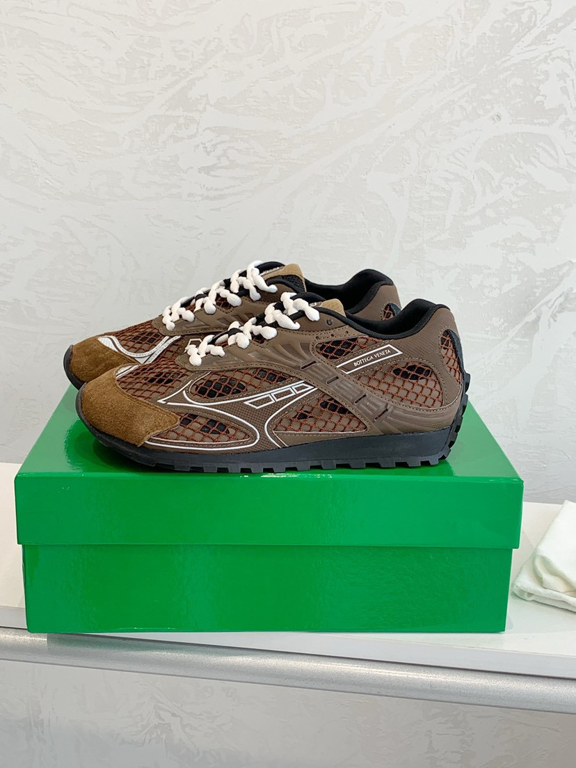b0tt*ga Ven*ta orbit sneaker