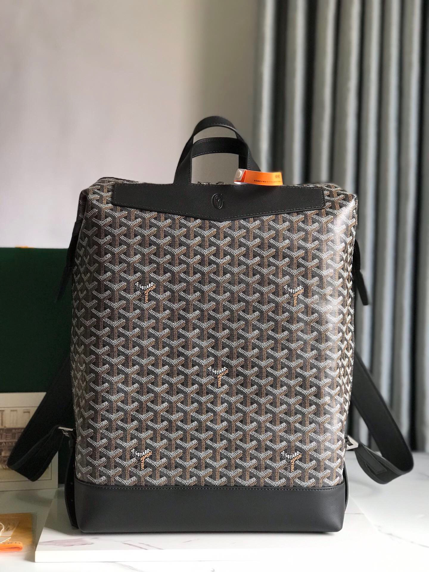 G09ard purse