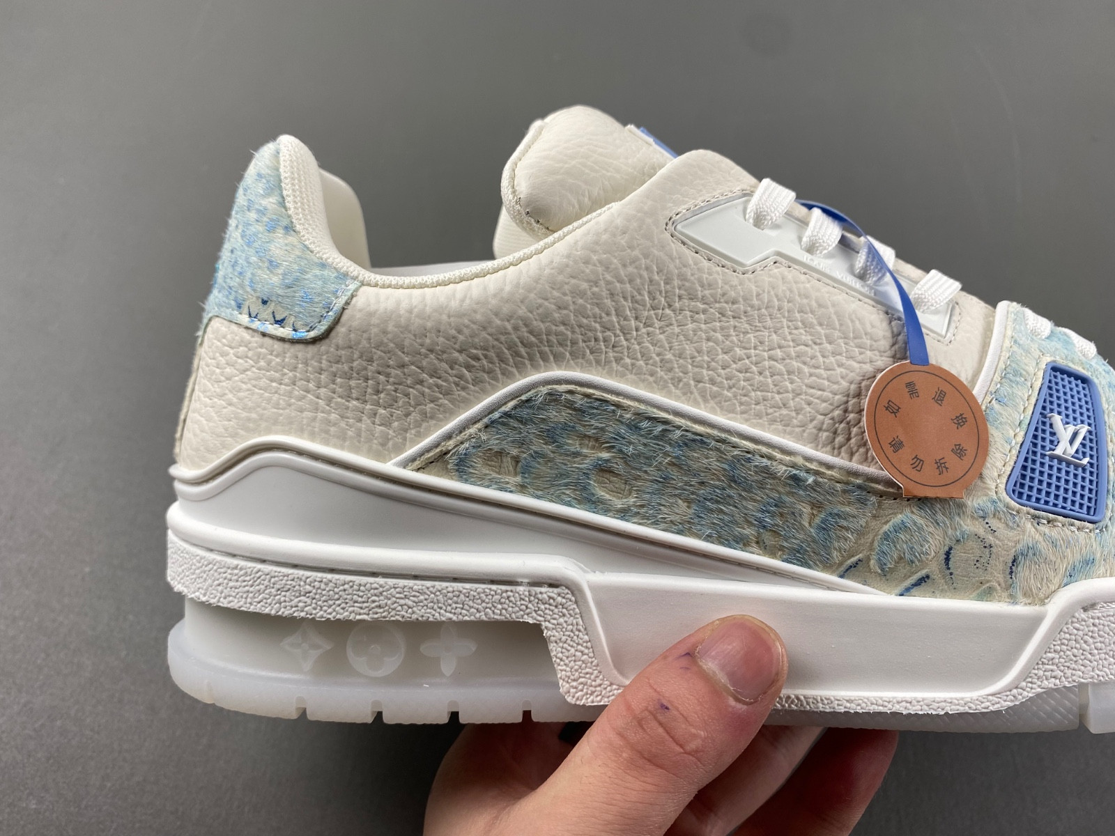 LVT SNEAKERS