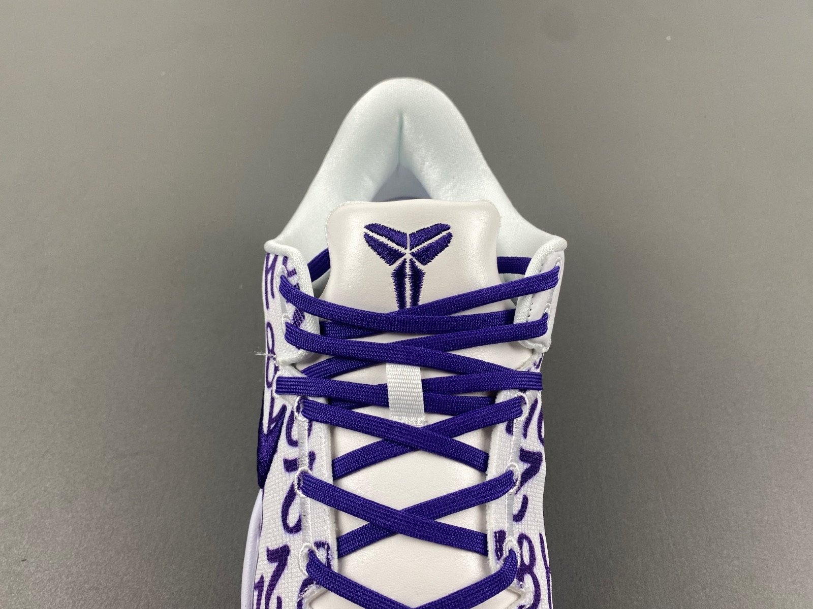 nike kobe 8 protro court purple fq3549-100