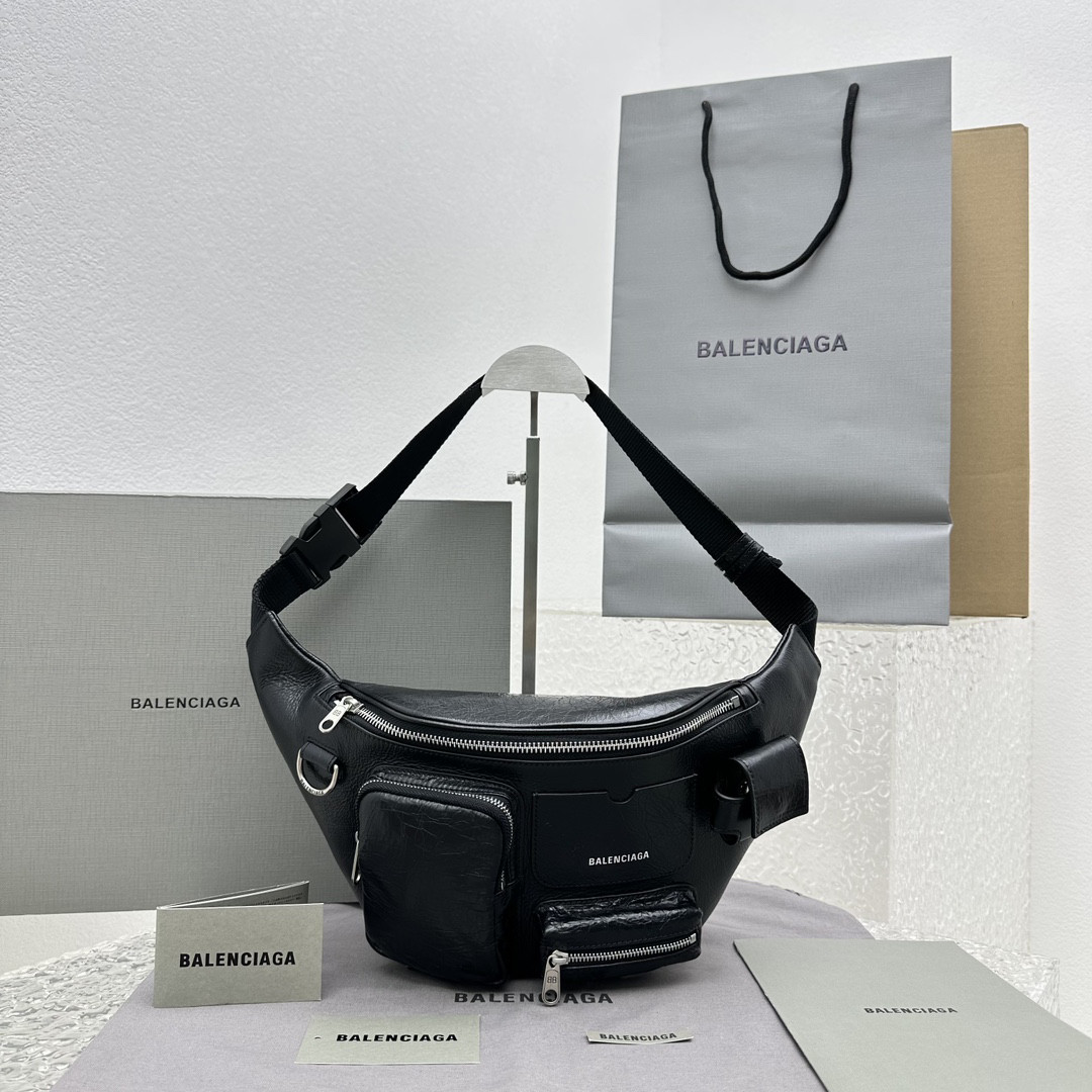 Ba1en*iaga purse