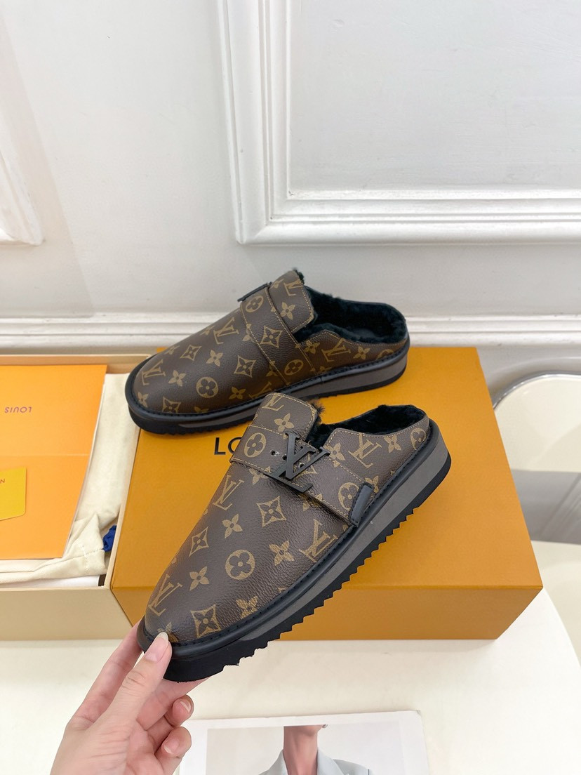 LVT SANDALS