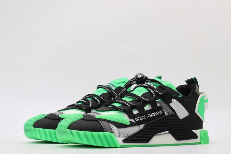 dg sneaker
