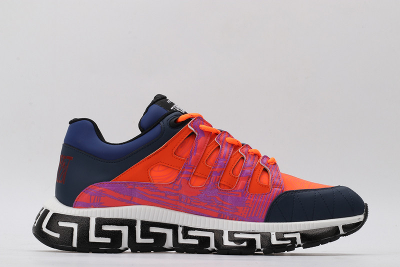 vs chain reaction sneakers