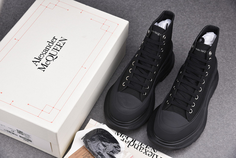 alexer mceen sneakers
