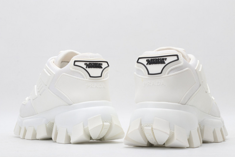 pr sneaker