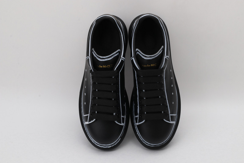 alexer mceen sneakers
