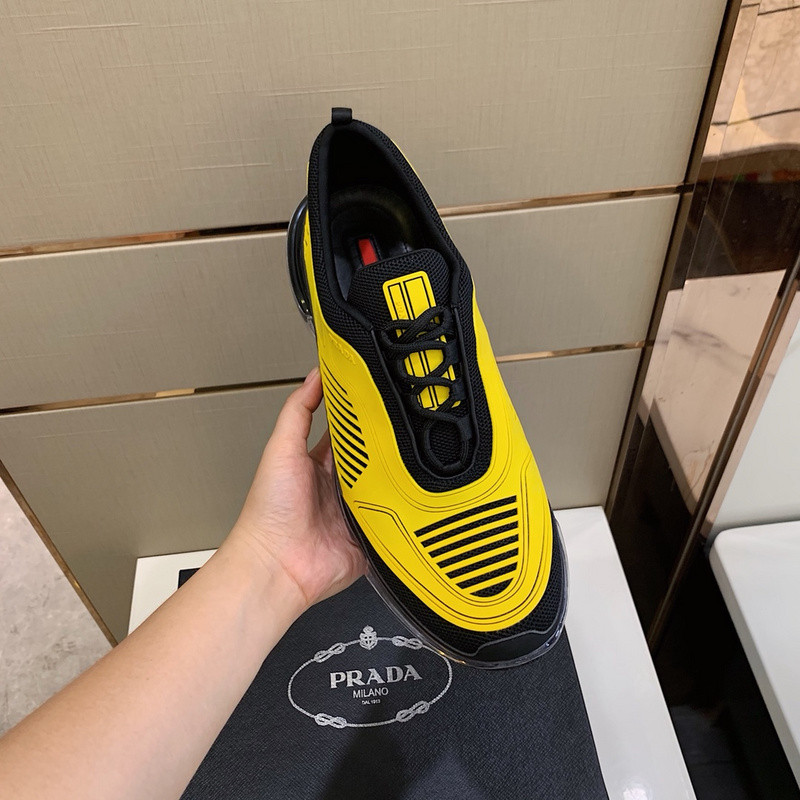 pr sneaker