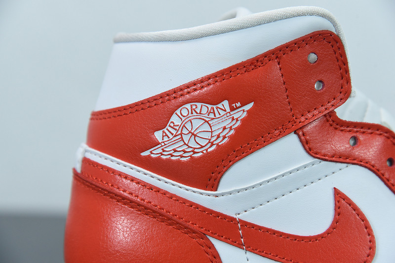 air jordan 1 mid in orange and white bq6472-116
