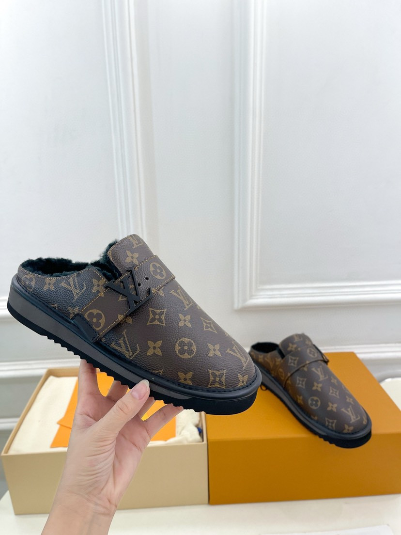 LVT SANDALS