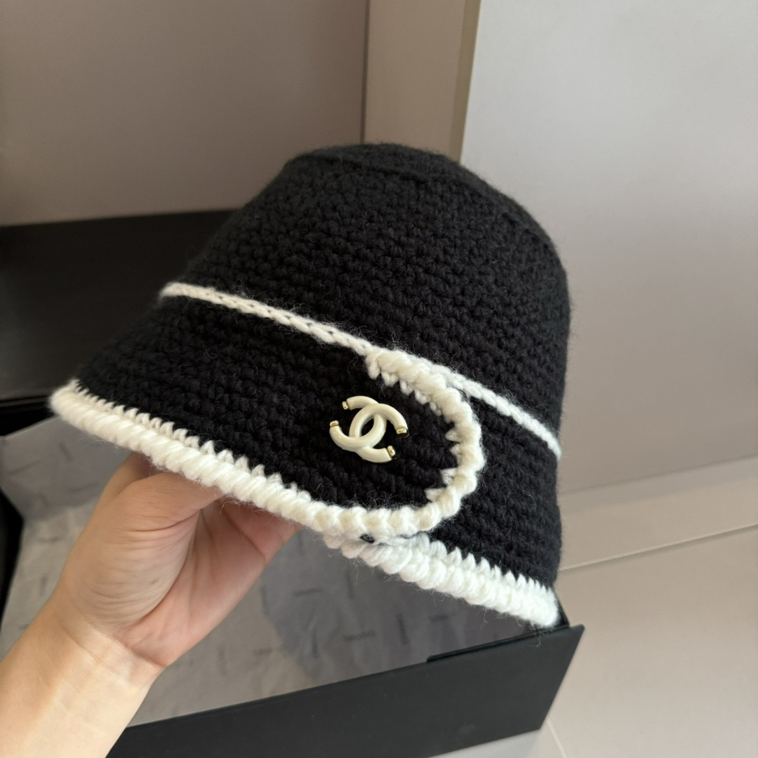 C Hat