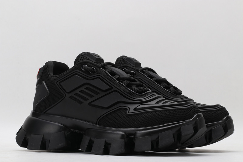 pr sneaker