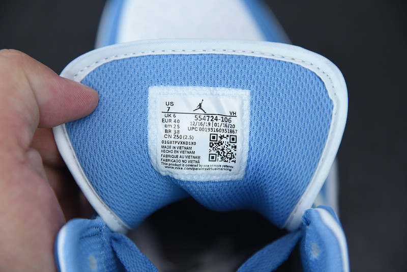 air jordan 1 retro mid unc 554724-106