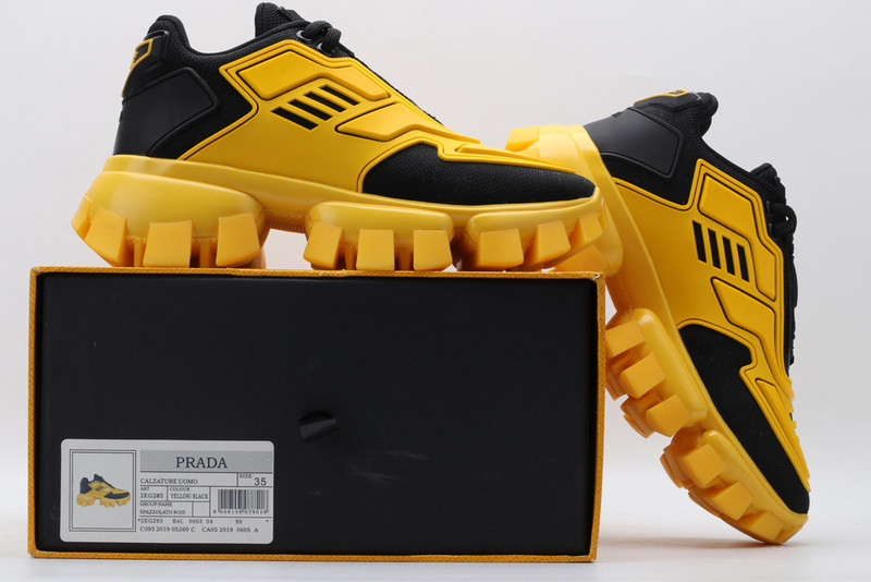 pr sneaker