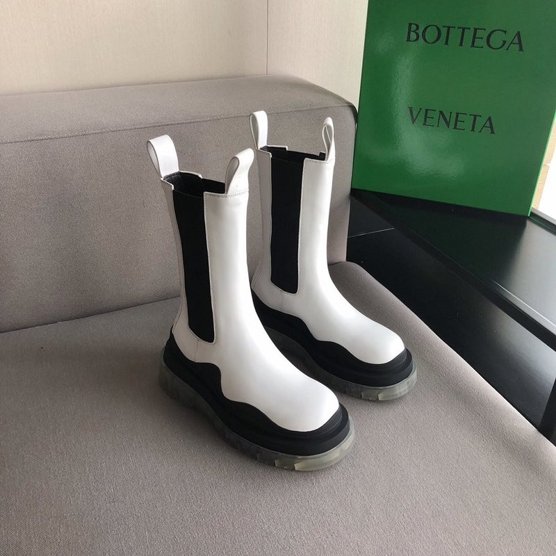 Bo*te*ga ve*ne*ta sneaker