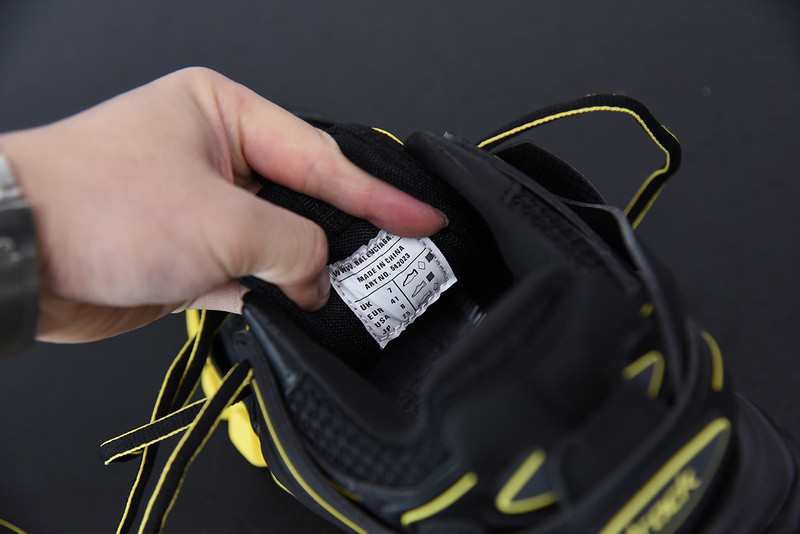 bc track sneaker