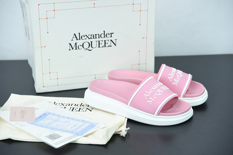 a1exa*der Mcqv*en slide