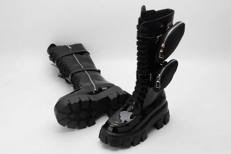 pr sneaker
