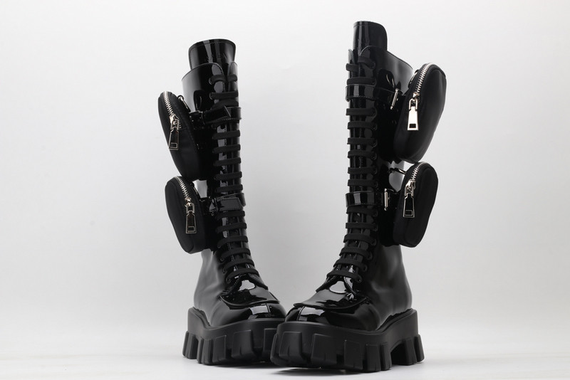 pr sneaker