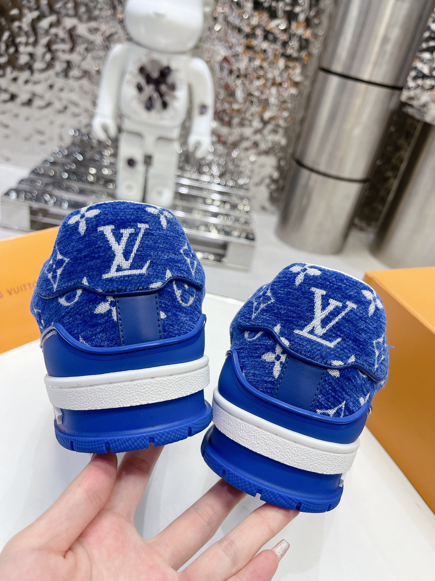 LVT SNEAKERS