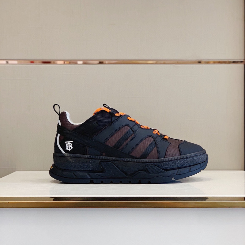 B**rry sneaker
