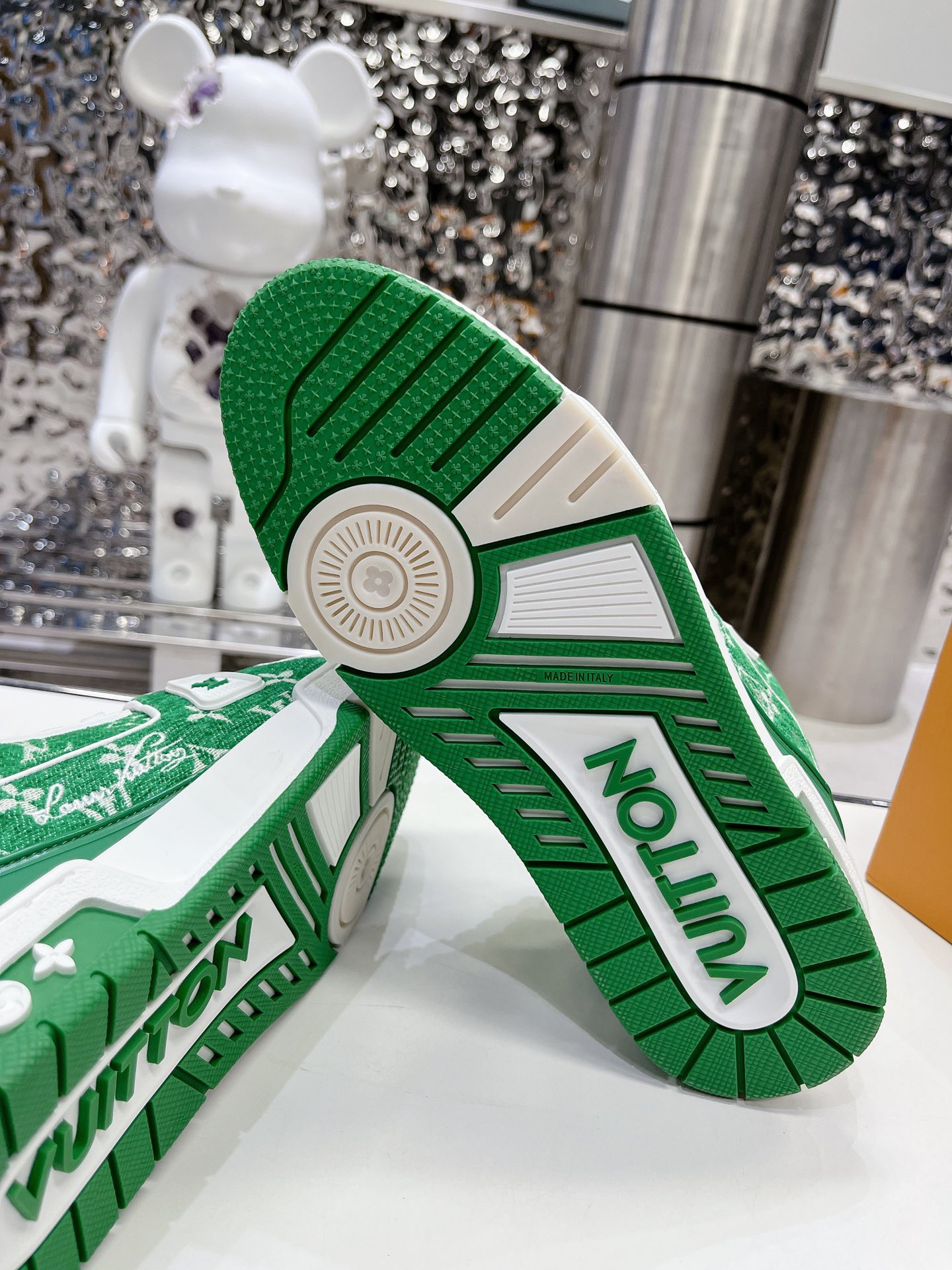 LVT SNEAKERS