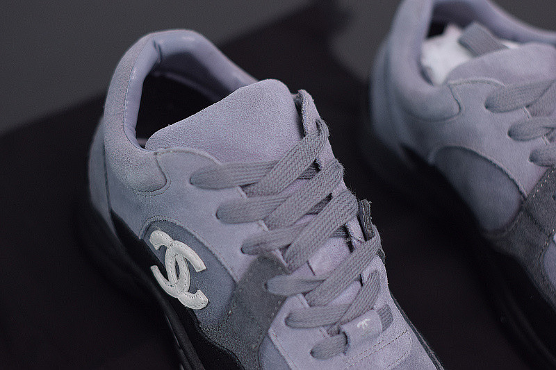 Ch*el sneaker