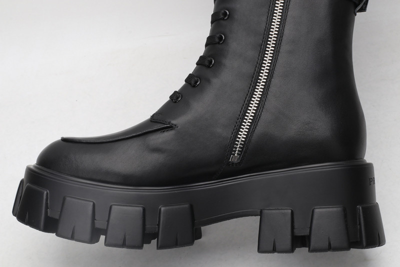 pr sneaker