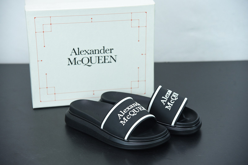 a1exa*der Mcqv*en slide