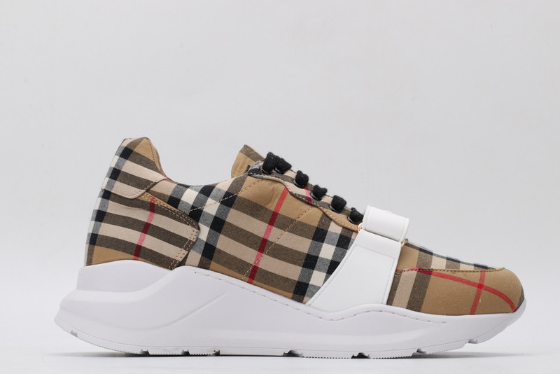 B**rry sneaker