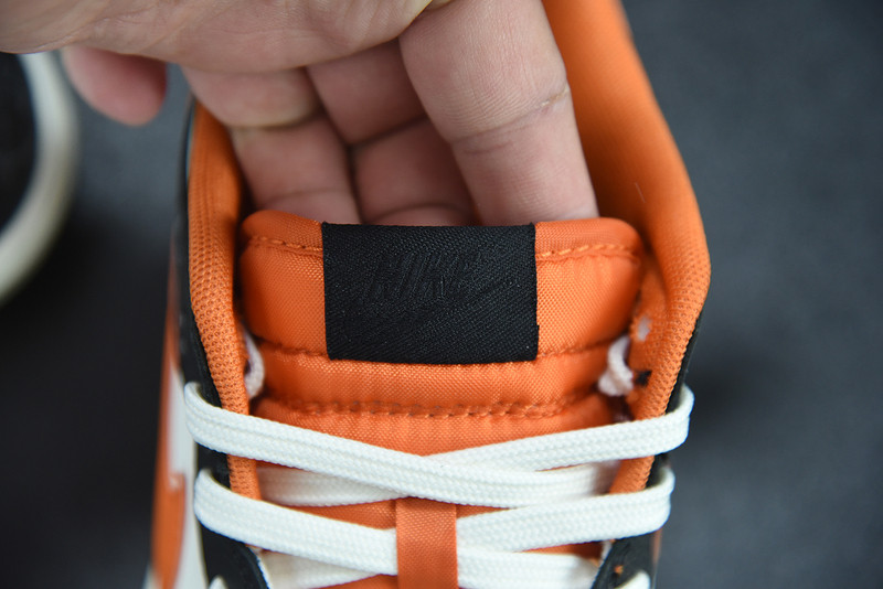 nike dunk low “halloween” dd3357-100