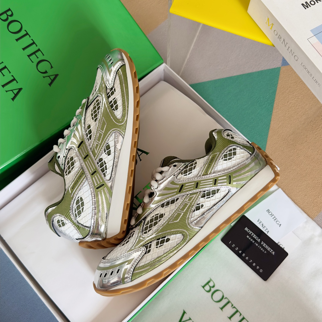 b0tt*ga Ven*ta orbit sneaker