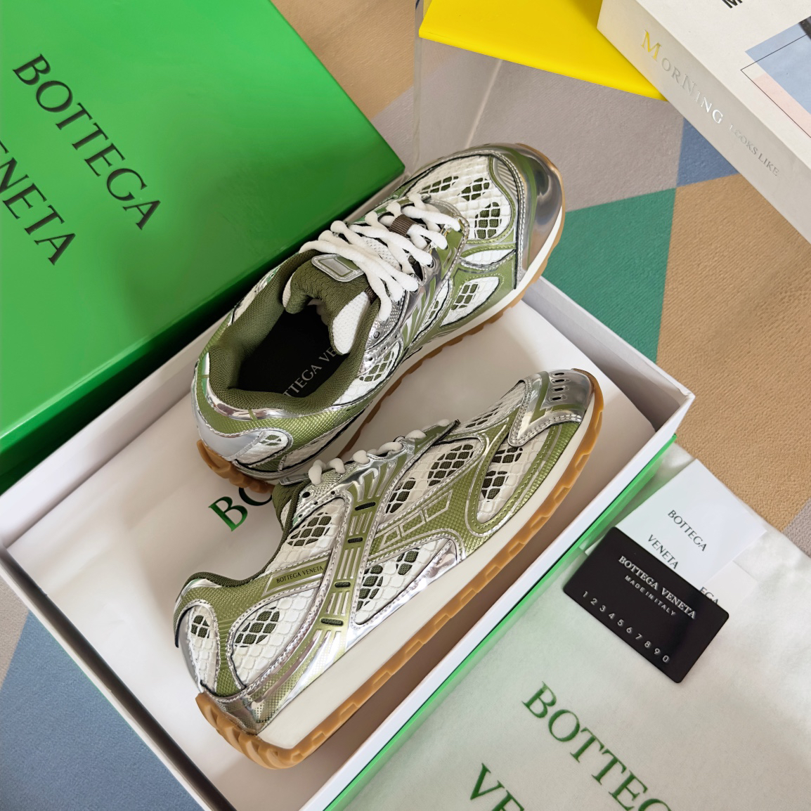 b0tt*ga Ven*ta orbit sneaker