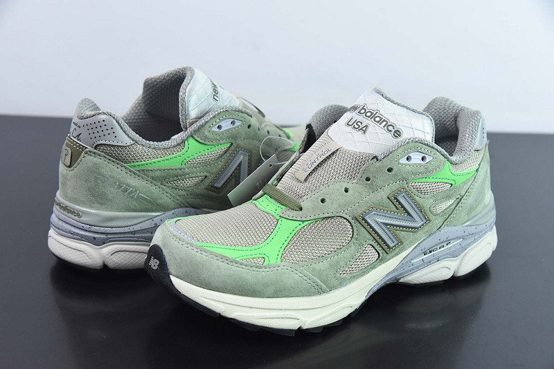 new balance sneaker