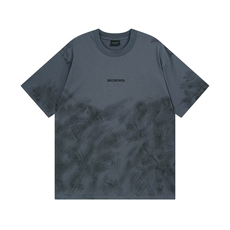 Ba1en*iaga clothes