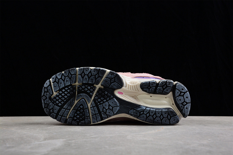 new balance sneaker