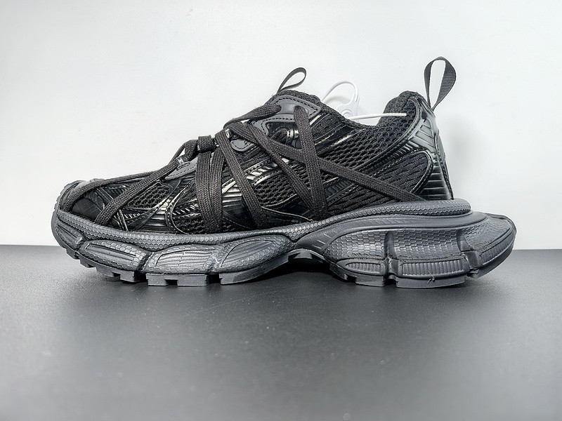 BC 3XL SNEAKER