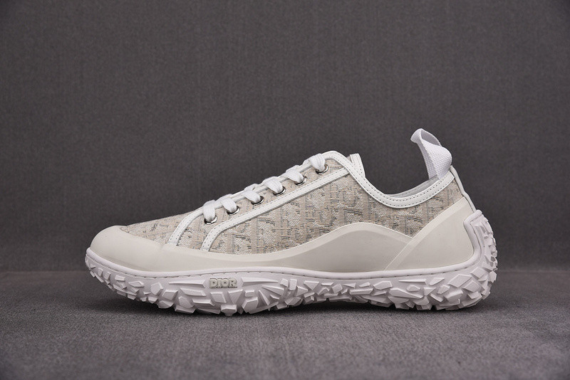 dio* sneaker