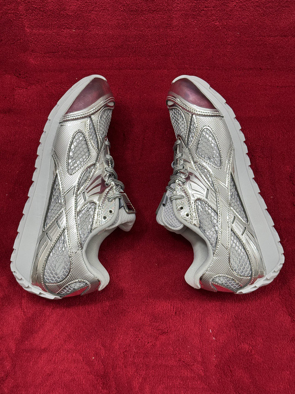 b0tt*ga Ven*ta orbit sneaker