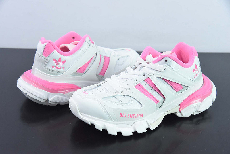bc track sneaker