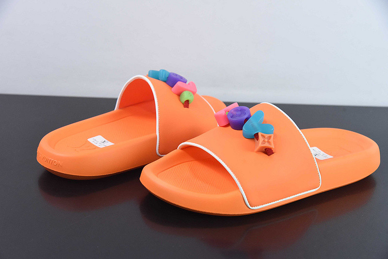 lvt sandals