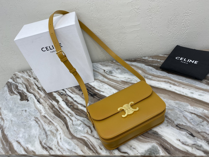 Ce1i*e bag