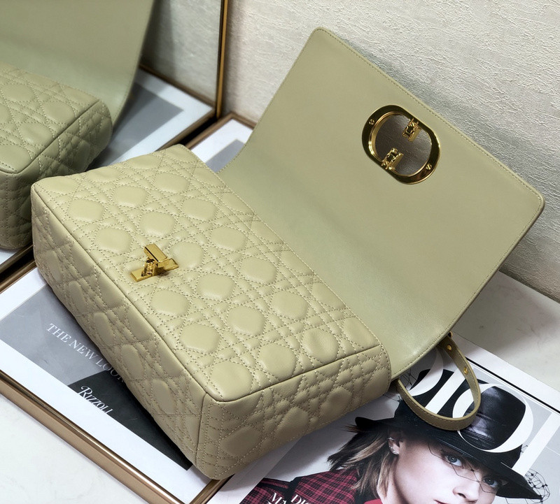 D10r bag