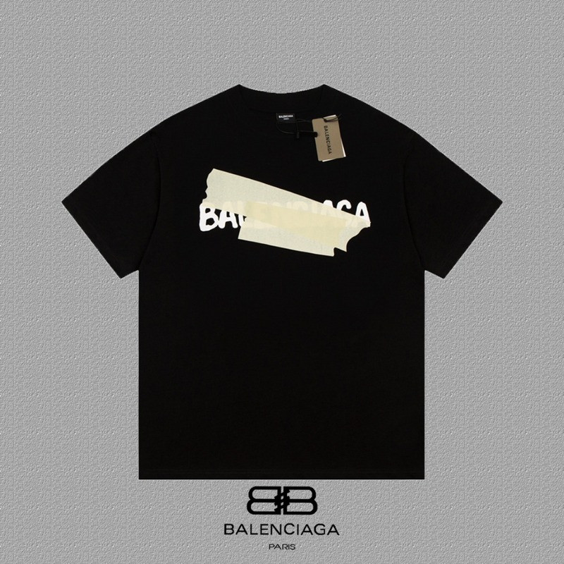 Ba*len*cia*ga clothes
