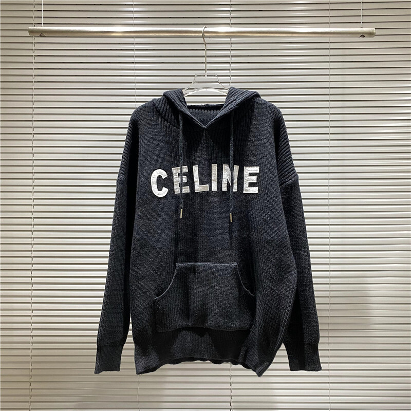 Ce1i*e clothes
