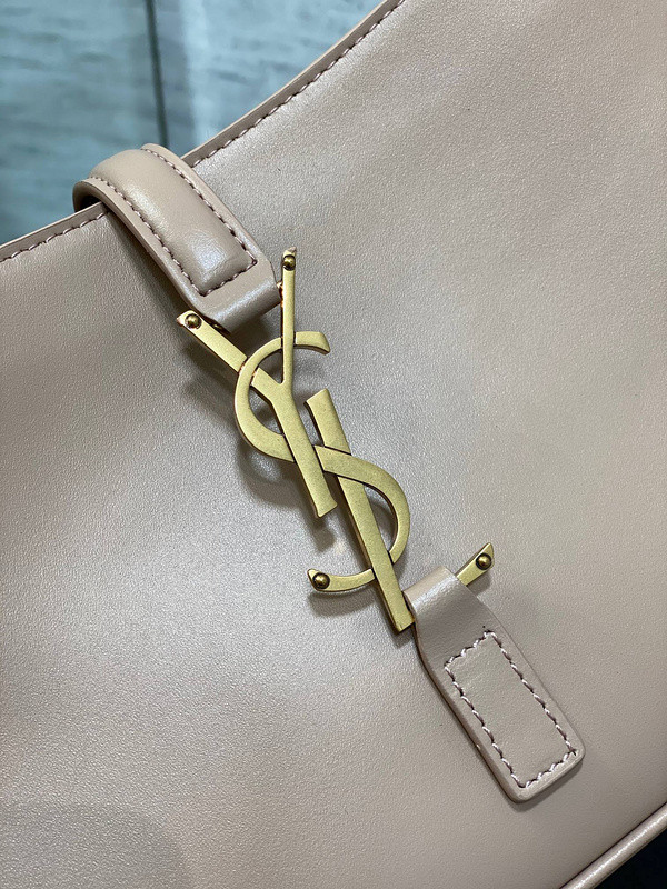 Y51 bag