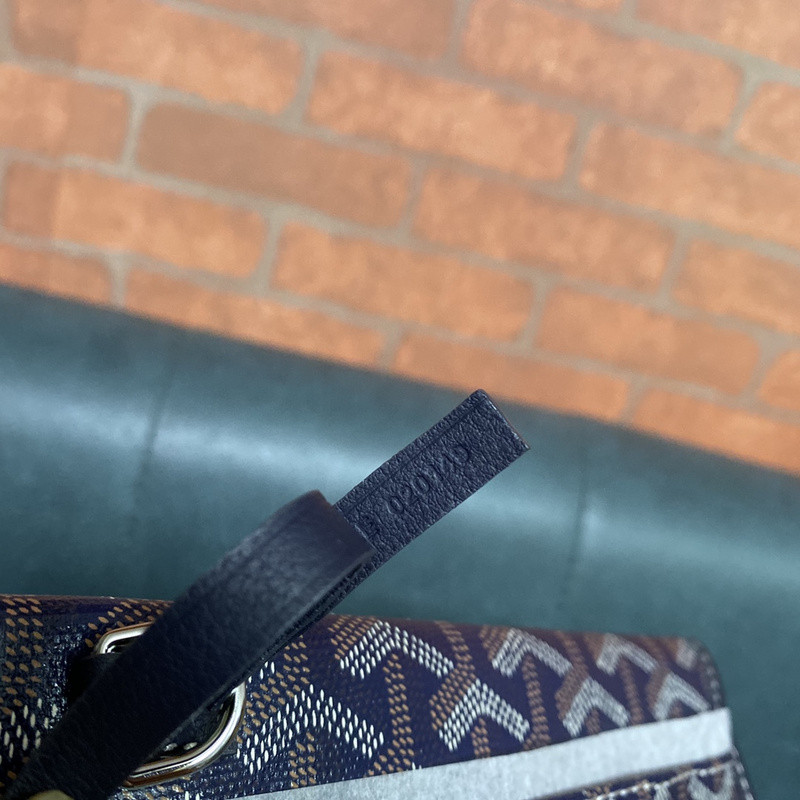 G09ard purse